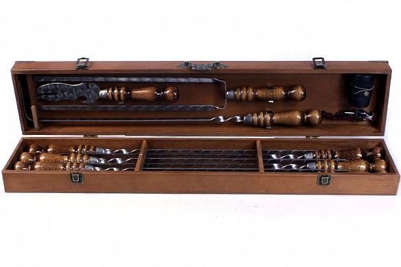 Профессиональный шашлычный набор - Кизляр (орех)	(23-13-sh)